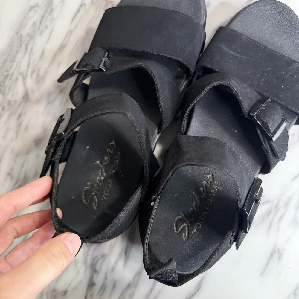 Skechers D'Lites 2.0 Cool Cosmos Chunky Black Strappy Sandals Women's Size 9
